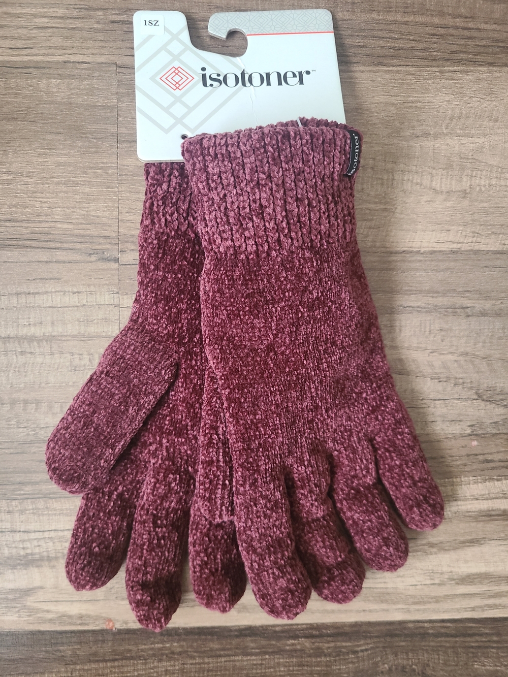 isotoner Women's Chenille Gloves in Wine